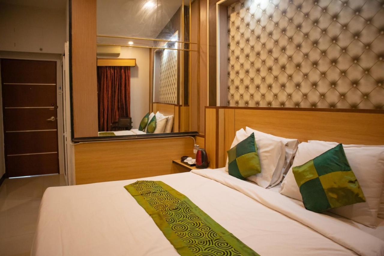 The Esse Hotel Паттайя Экстерьер фото