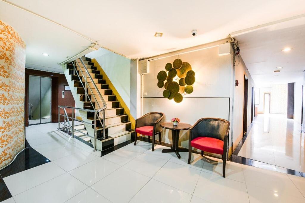 The Esse Hotel Паттайя Экстерьер фото