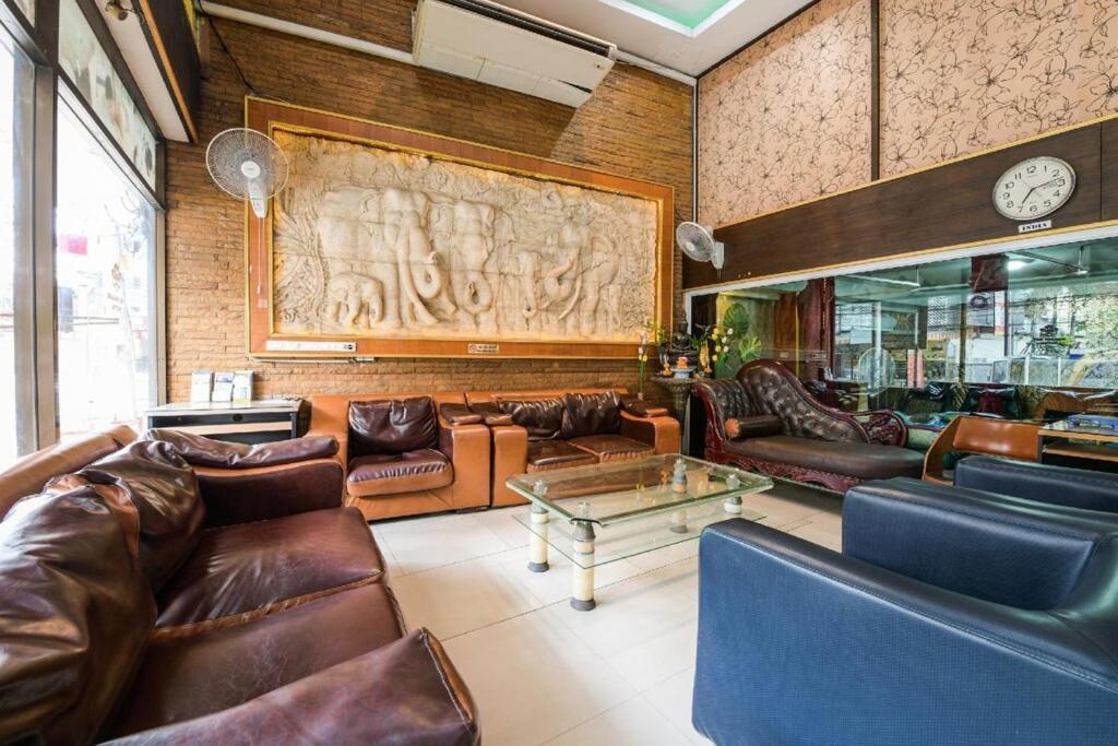 The Esse Hotel Паттайя Экстерьер фото
