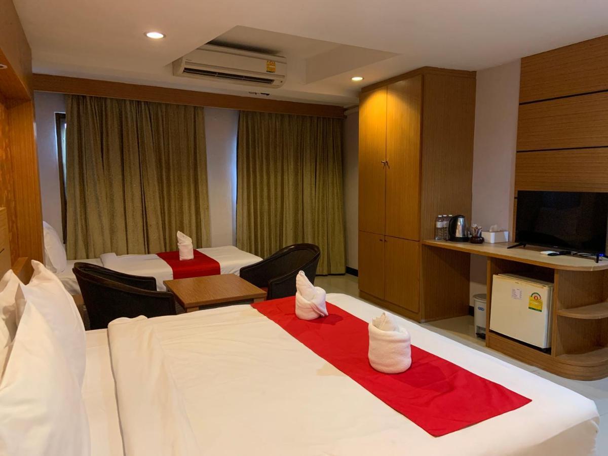 The Esse Hotel Паттайя Экстерьер фото